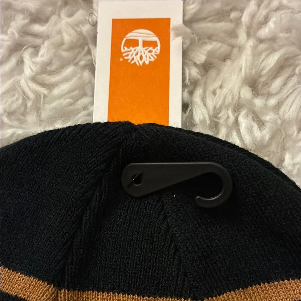 Timberland Black and Tan Beanie - Picture 3 of 3